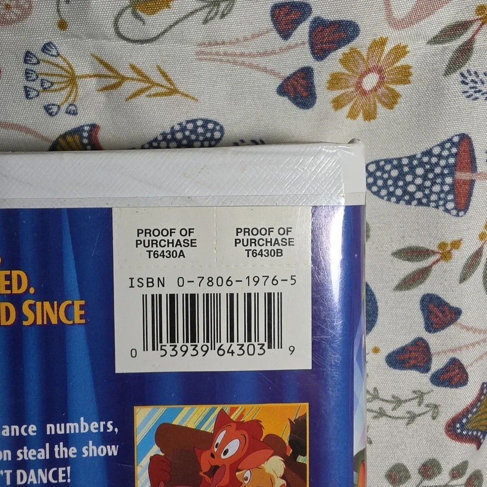 Warner Bros Cats Don't Dance VHS Kids Movie Purple 1997 Animated Musical Retro